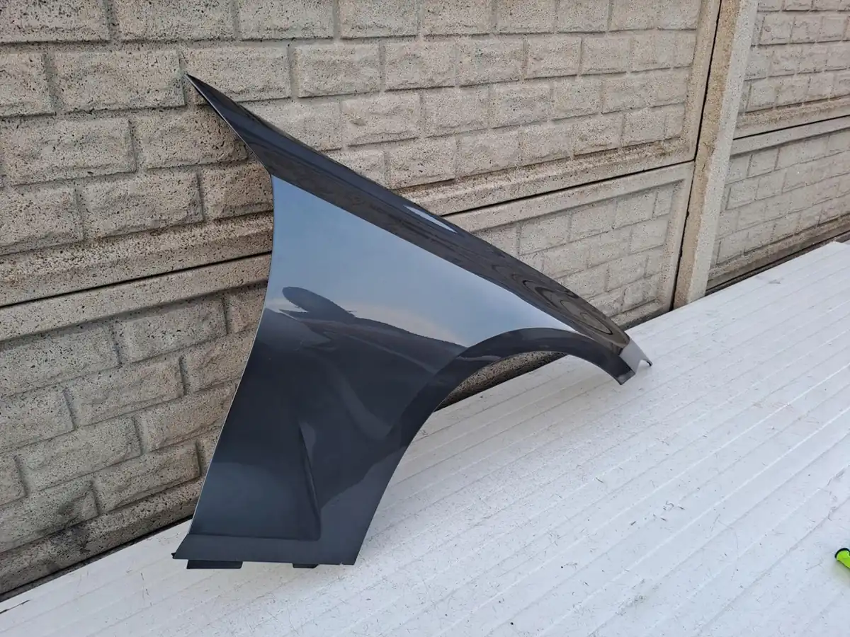 Aripa fata dreapta BMW Iii 3 G20 G21 2019 2022