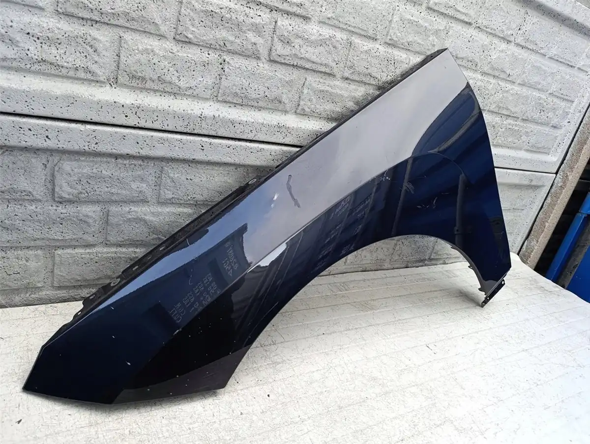 Aripa fata stanga BMW Ix I X