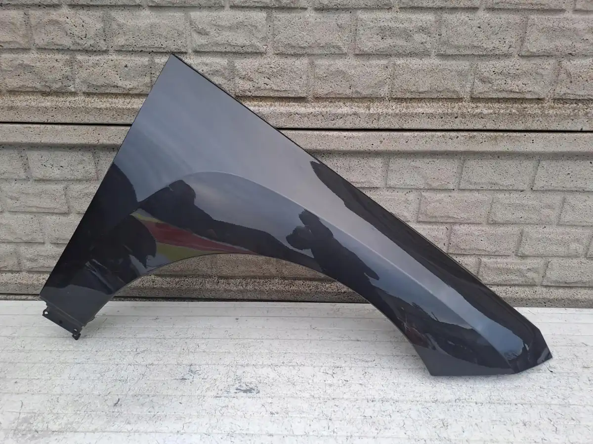Aripa fata dreapta BMW Ix I X