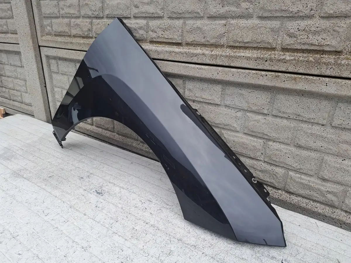 Aripa fata dreapta BMW Ix I X