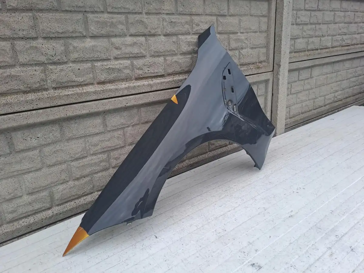Aripa fata stanga BMW M3 G80