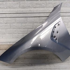 Aripa fata stanga BMW M3 G80