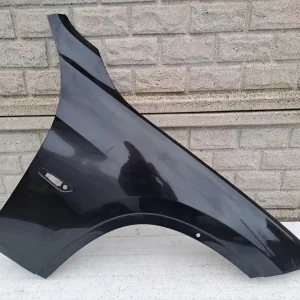 Aripa fata dreapta BMW X1 E84 2008 2013