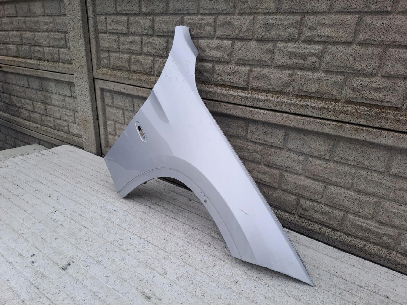 Aripa fata dreapta BMW X1 E84 2008 2013 - Image 2