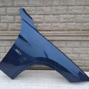 Aripa fata dreapta BMW X1 E84 2008 2013