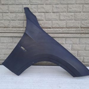 Aripa fata dreapta BMW X1 E84 2008 2013