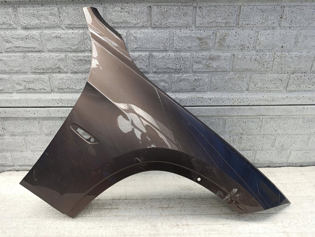 Aripa fata dreapta BMW X1 E84 2008 2013
