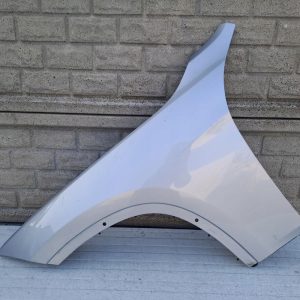 Aripa fata stanga BMW X1 E84 Lift 2012 2017
