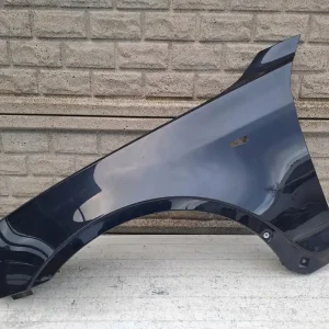 Aripa fata stanga BMW X3 E83 Lift