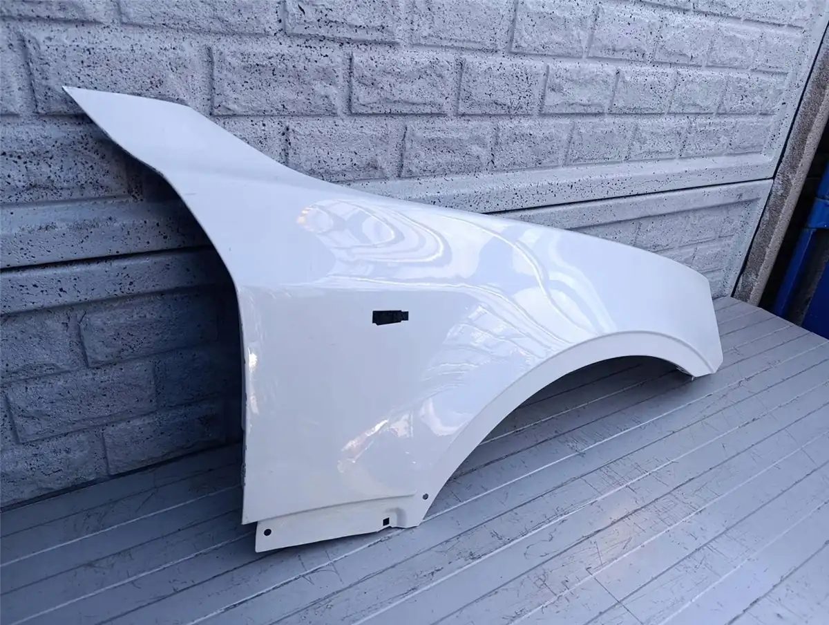 Aripa fata dreapta BMW X3 E83 Lift