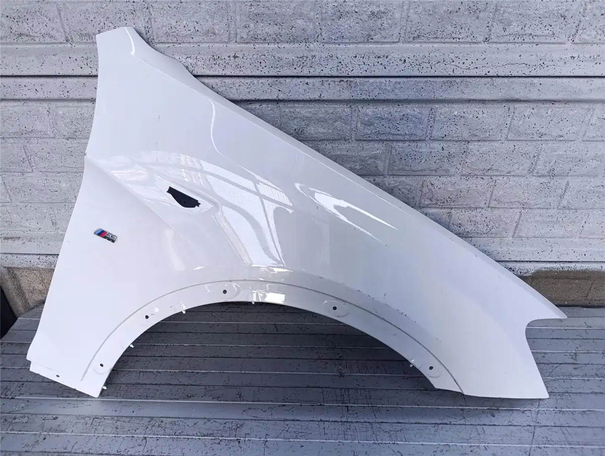 Aripa fata dreapta BMW X3 X4 F25 F26