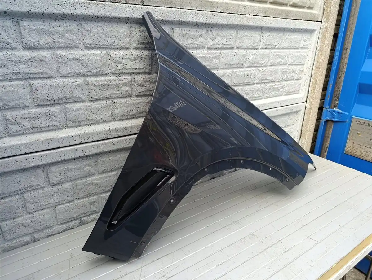 Aripa fata dreapta BMW X5 G05 2019 2024