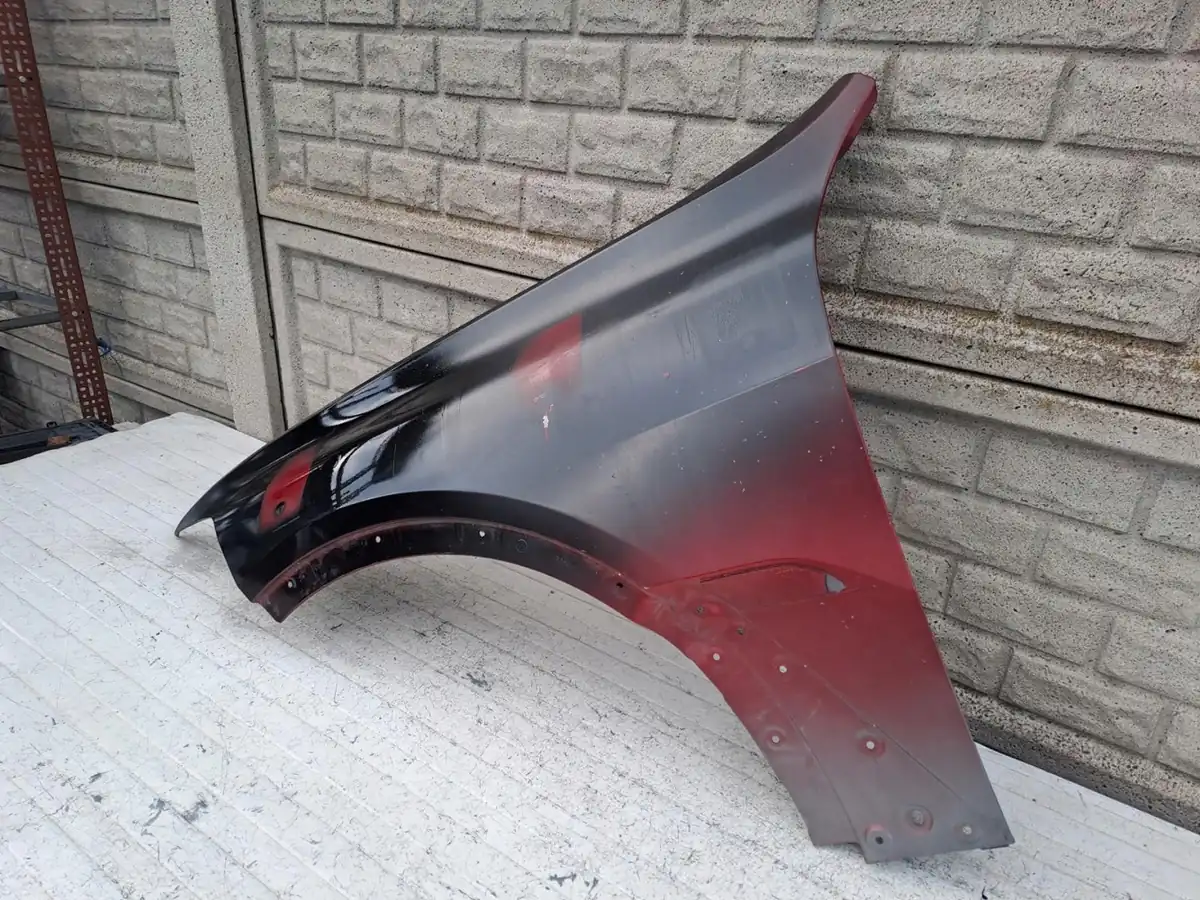 Aripa fata stanga BMW X7 G07 2020 2024