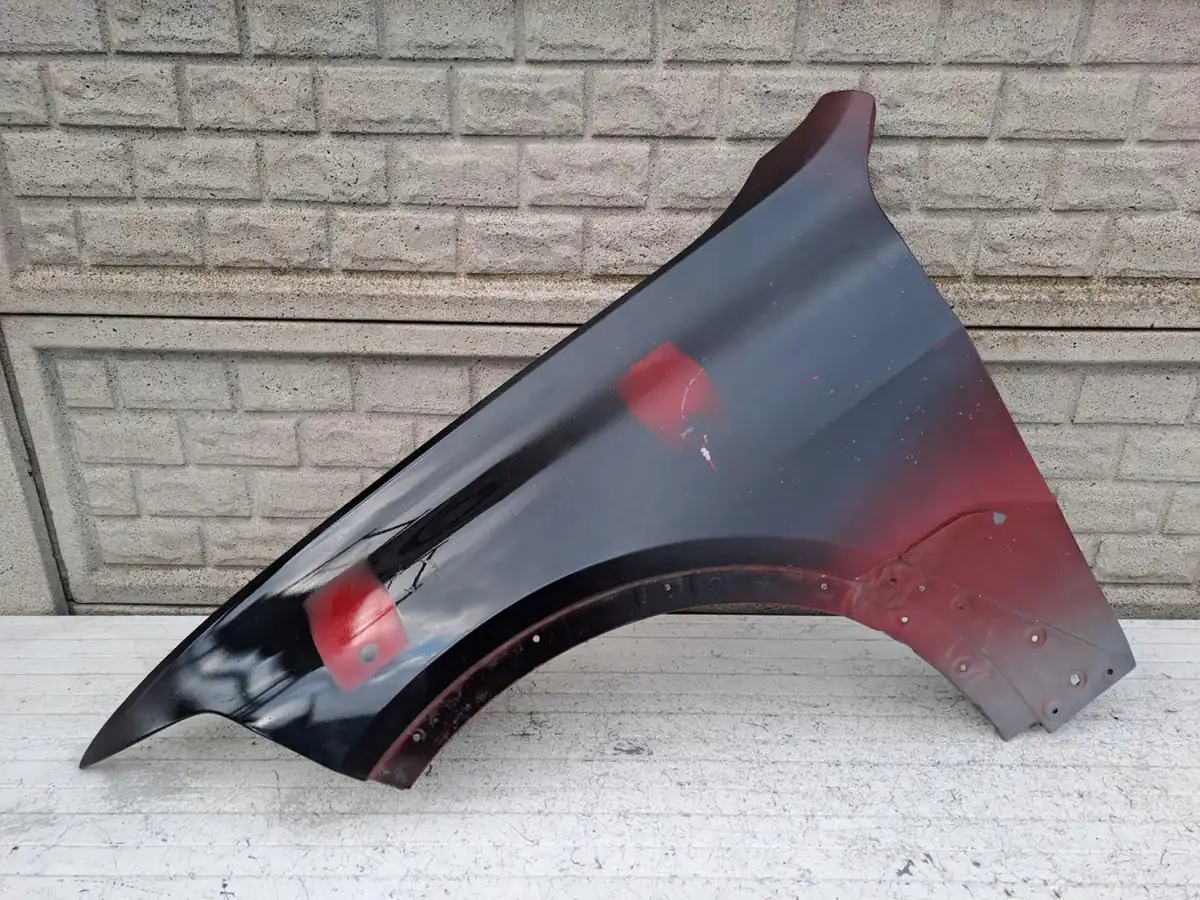 Aripa fata stanga BMW X7 G07 2020 2024
