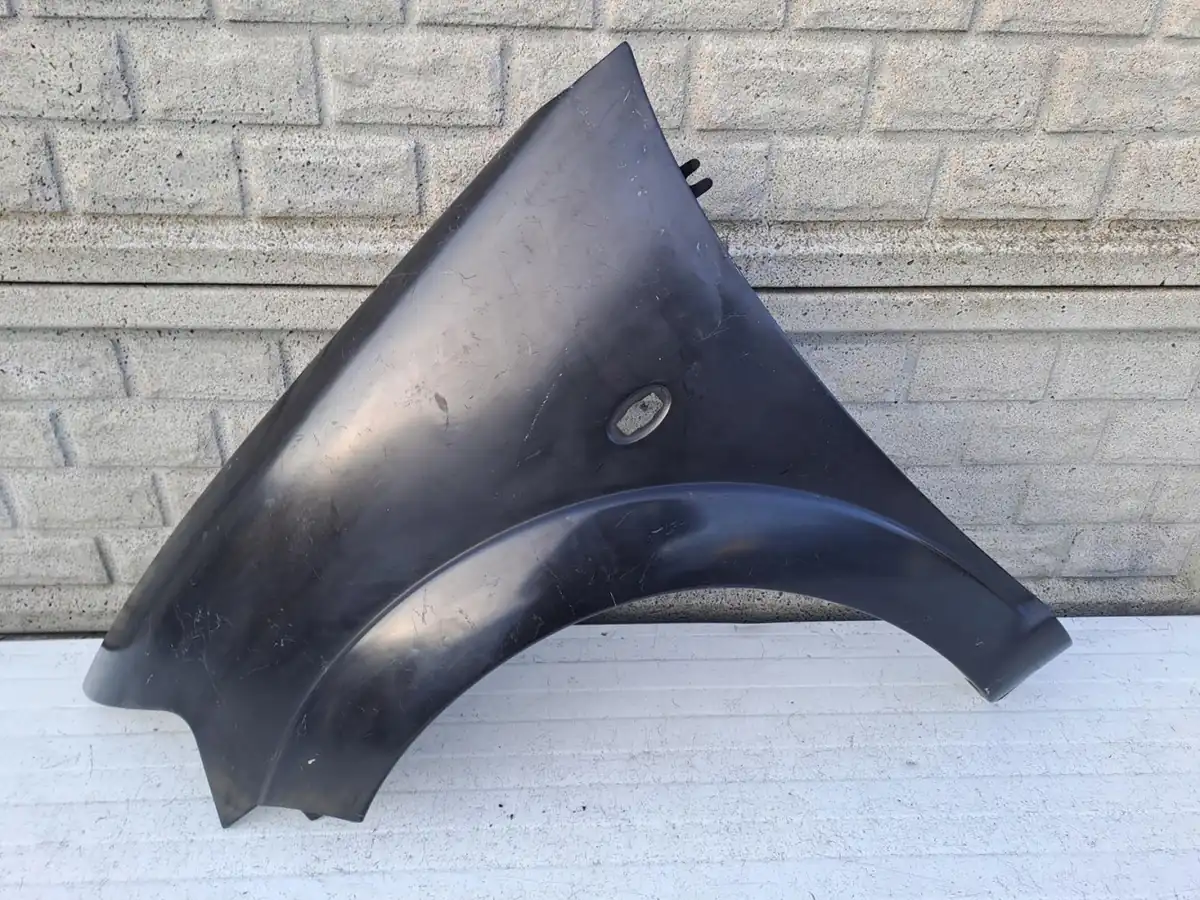 Aripa fata stanga Citroen C3 2002 2009