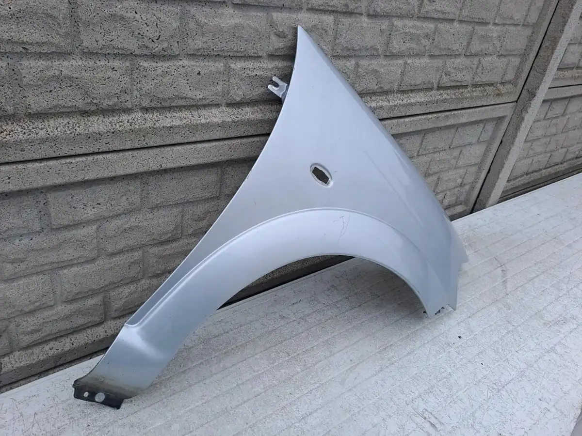 Aripa fata dreapta Citroen C3 2002 2009