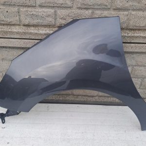 Aripa fata stanga Citroen C3 Ds3 2009 2018