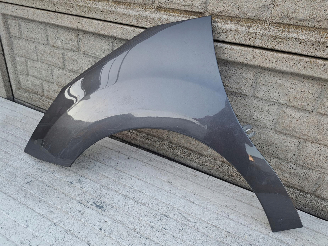 Aripa fata stanga Citroen C3 Ds3 2009 2018 - Image 3