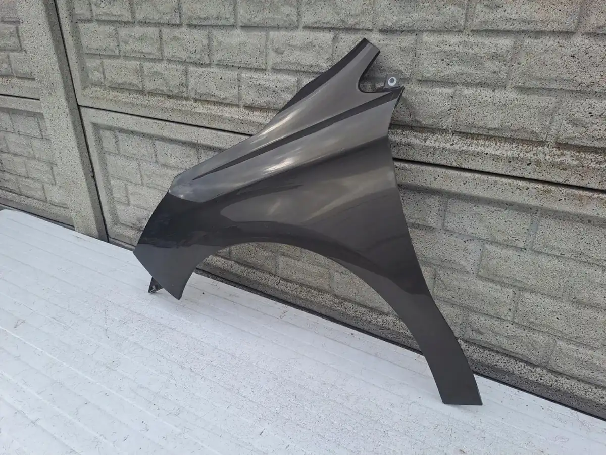 Aripa fata stanga Citroen C4 B7 12