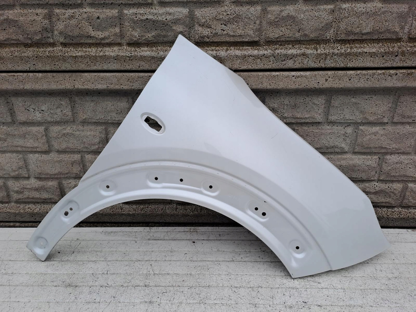 Aripa fata dreapta Citroen C4 Cactus