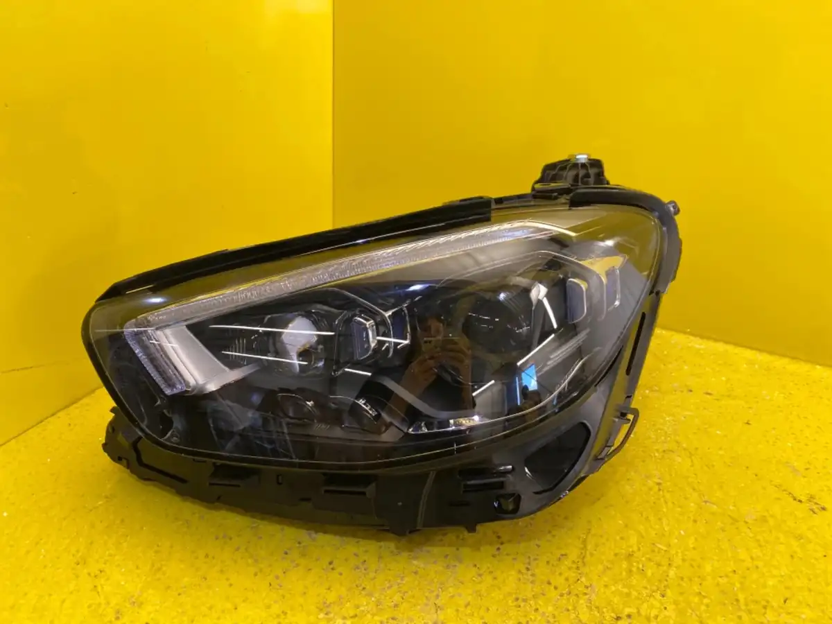 Far Mercedes W213 Lift Multibeam LED