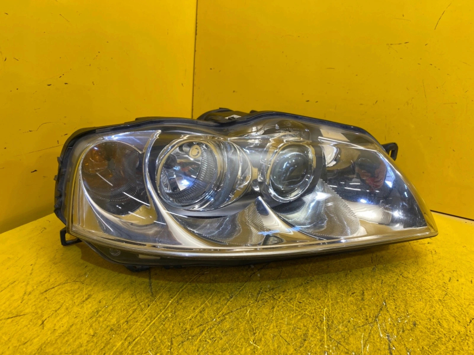 Far Dreapta Alfa Romeo 166 Lift Xenon