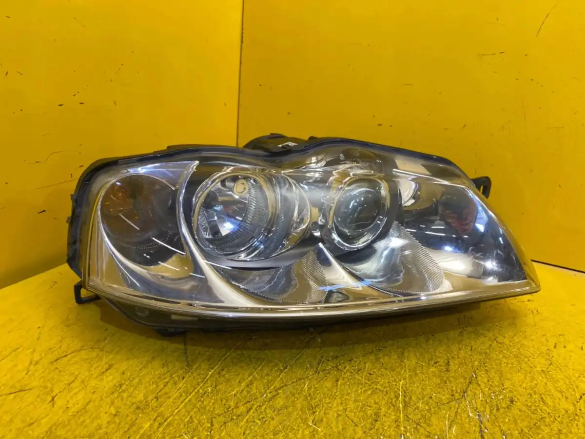 Far Dreapta Alfa Romeo 166 Lift Xenon