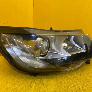 Far Dreapta Skoda Superb Lift 3T1