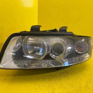 Far Audi A4 B6 8E0 Xenon