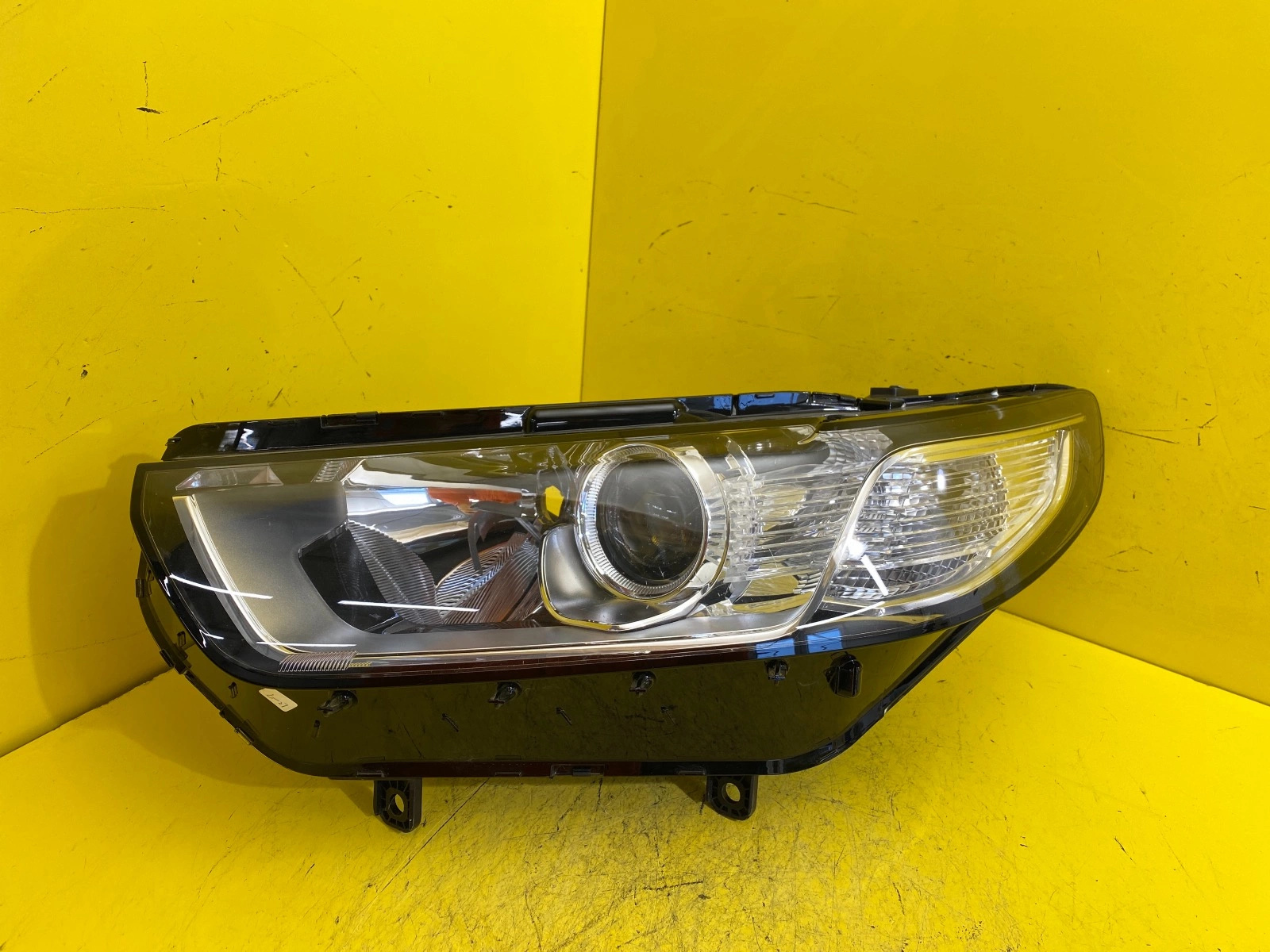 Far Stanga Ford Mondeo MK5 Lift