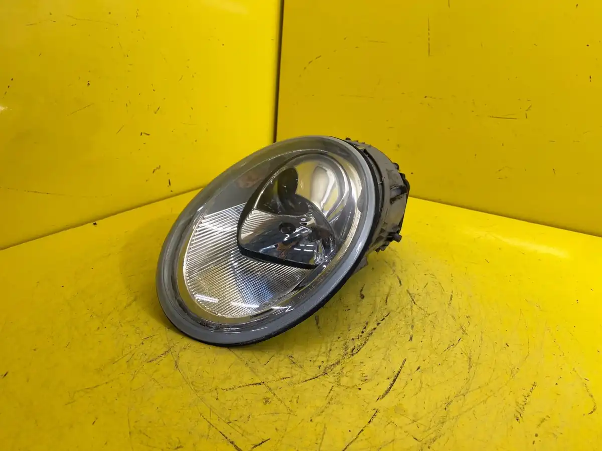 Far Stanga Volkswagen New Beetle 1C0