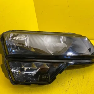 Far Dreapta Skoda Karoq 57Ba Full LED