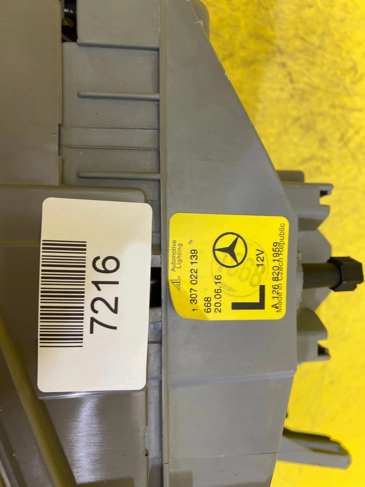 Far dreapta OEM 7216 - Image 3