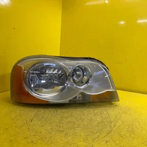 Far Dreapta Volvo XC90 Xc 90 Xenon
