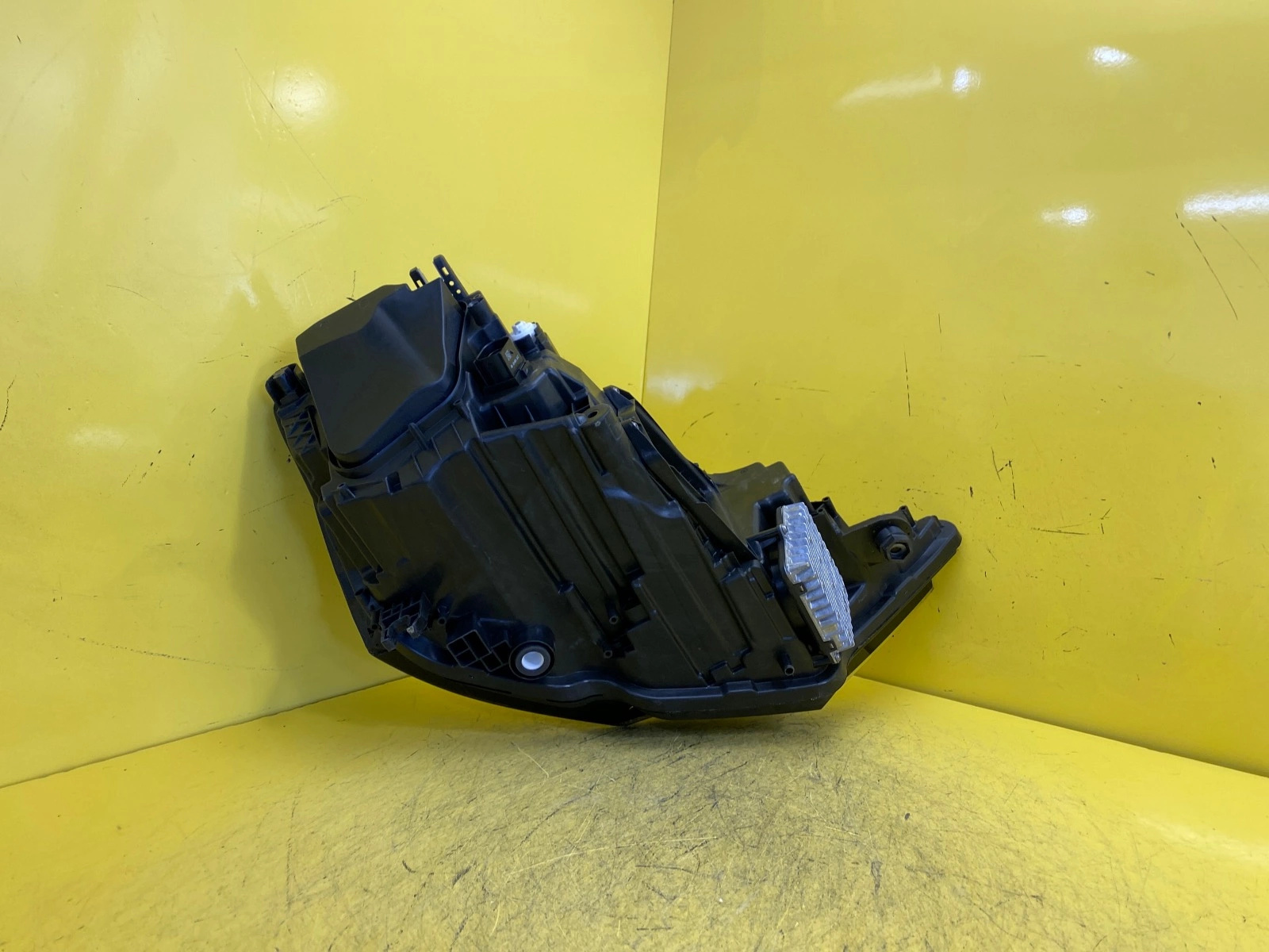 Far stânga Full LED OEM 8247 - Image 3