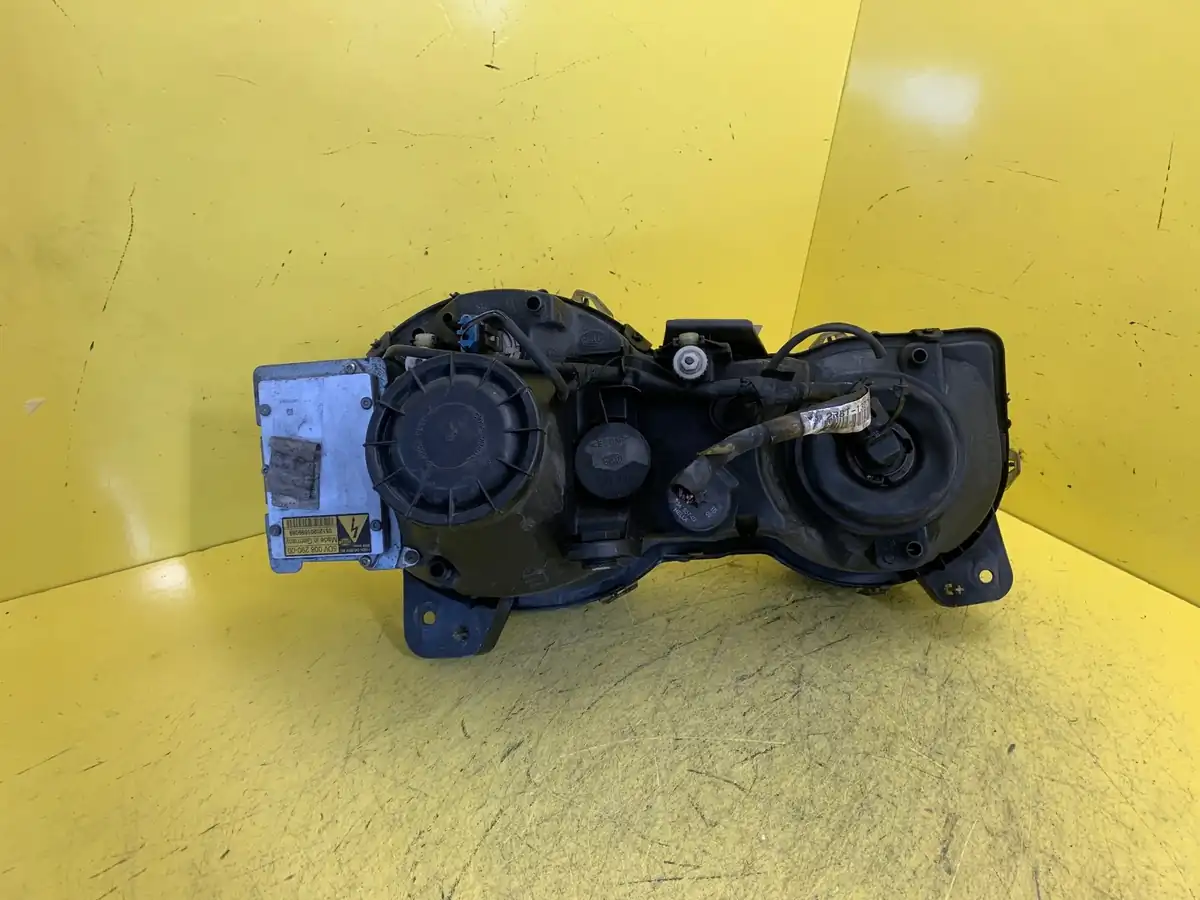 Far Jaguar S Type S-Type Lift Xenon