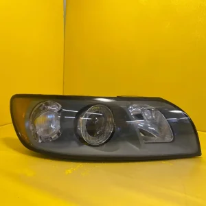 Far Dreapta Volvo S40 V50 Lift 07 Xenon