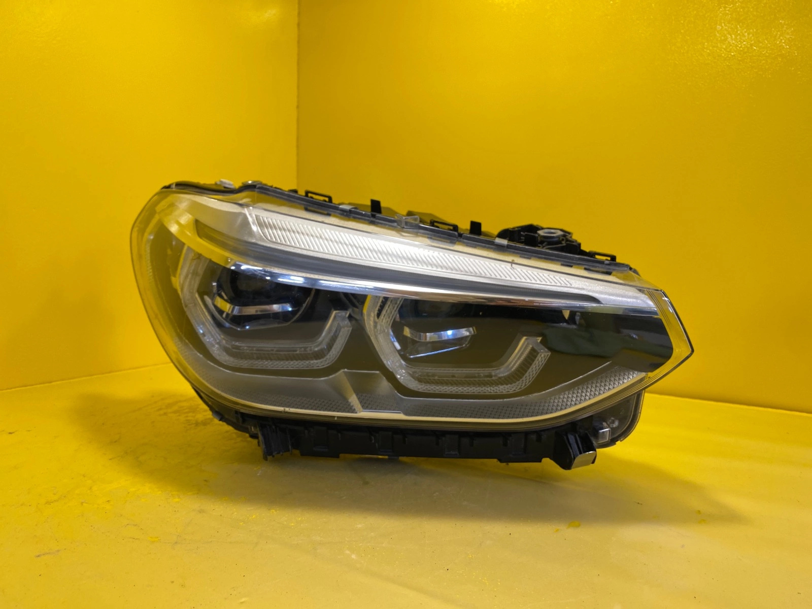 Far dreapta LED Adaptive BMW X3 G01 OEM 8533