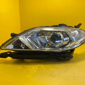 Far Honda Hr-V 15 Xenon