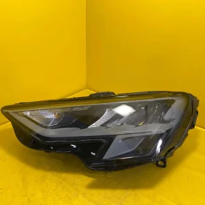 Far Audi A3 8Y Full LED