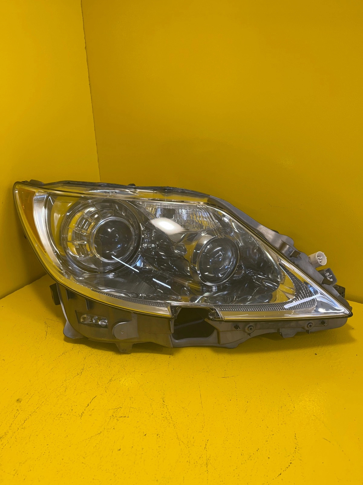 Far dreapta Xenon Facelift OEM 9252