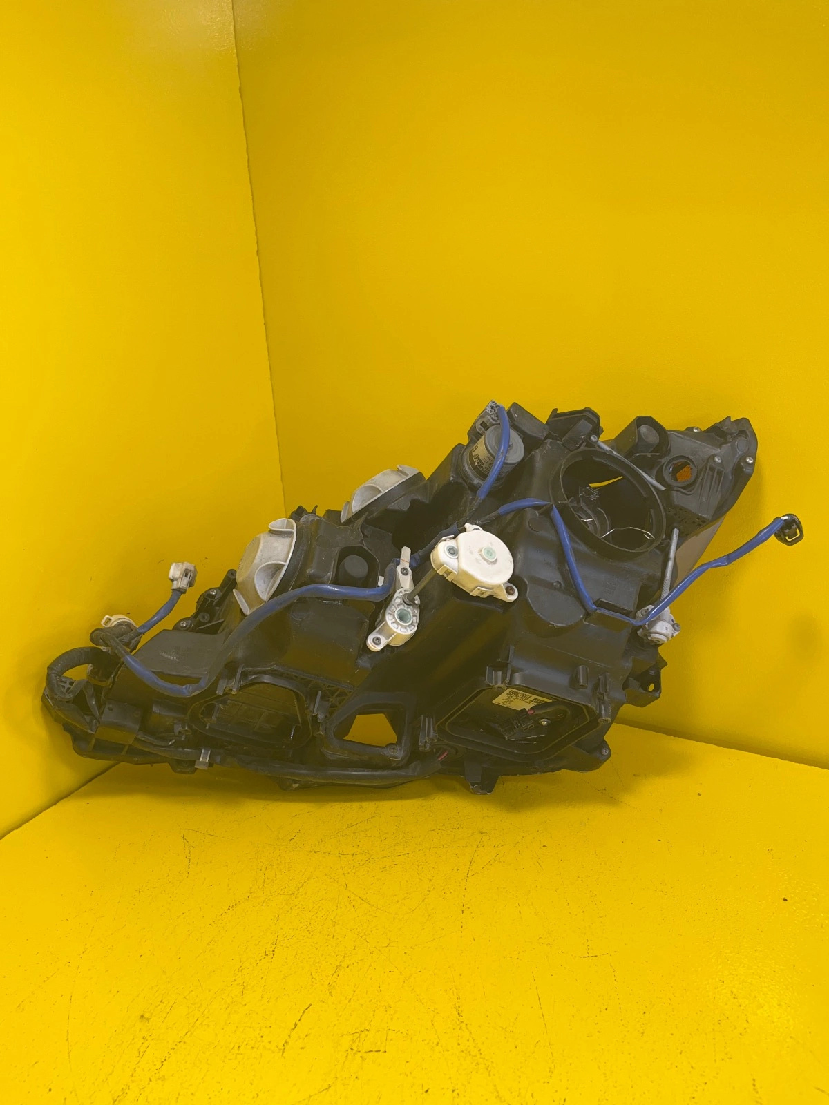 Far dreapta Xenon Facelift OEM 9252 - Image 2