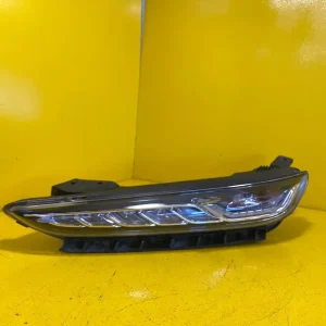 Far Stanga Hyundai Kona Gorna LED