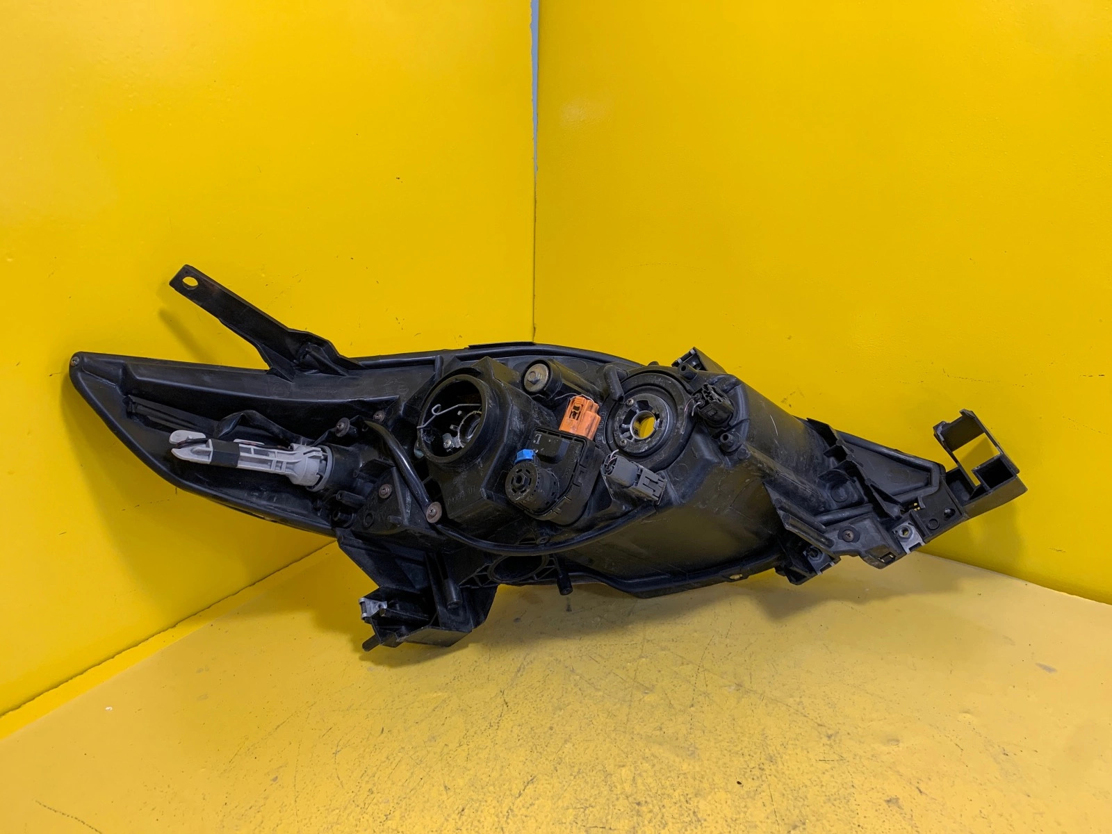 Far Mazda 5 Cr19 - Image 2