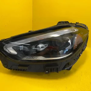 Far Stanga Mercedes Klasa W206 High LED