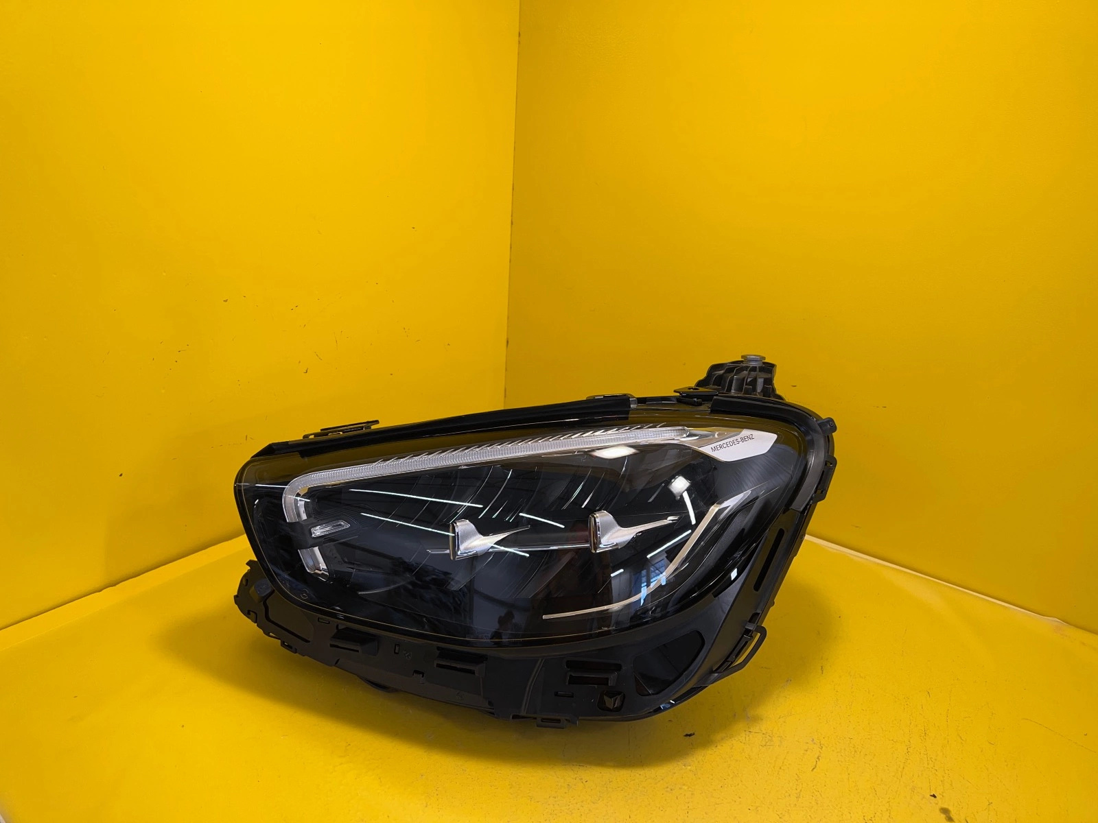 Far stânga Full LED Facelift OEM 9972