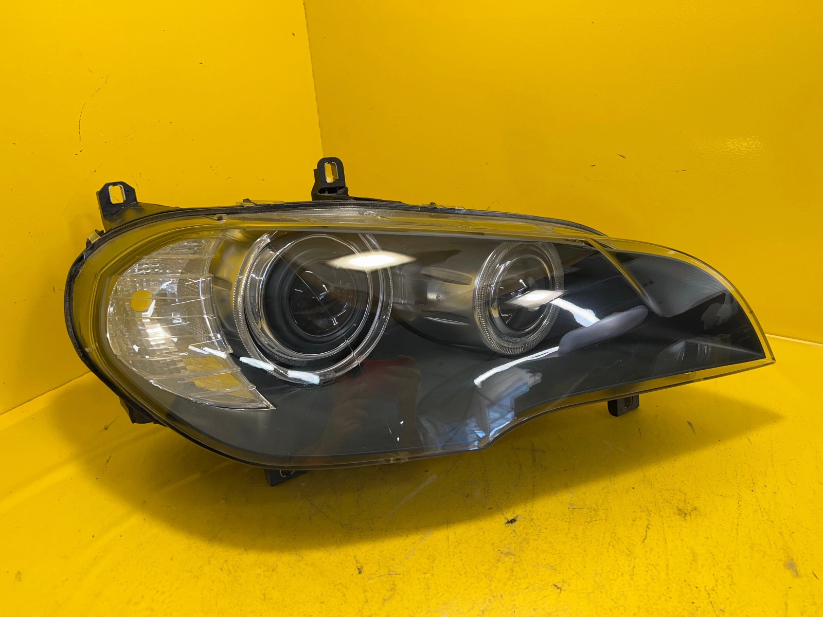 Far dreapta Bi-Xenon BMW X6 E70 OEM 10467