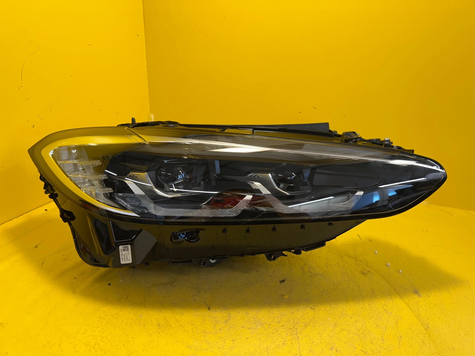 Far dreapta Full LED BMW Seria 4 G22 OEM 10360
