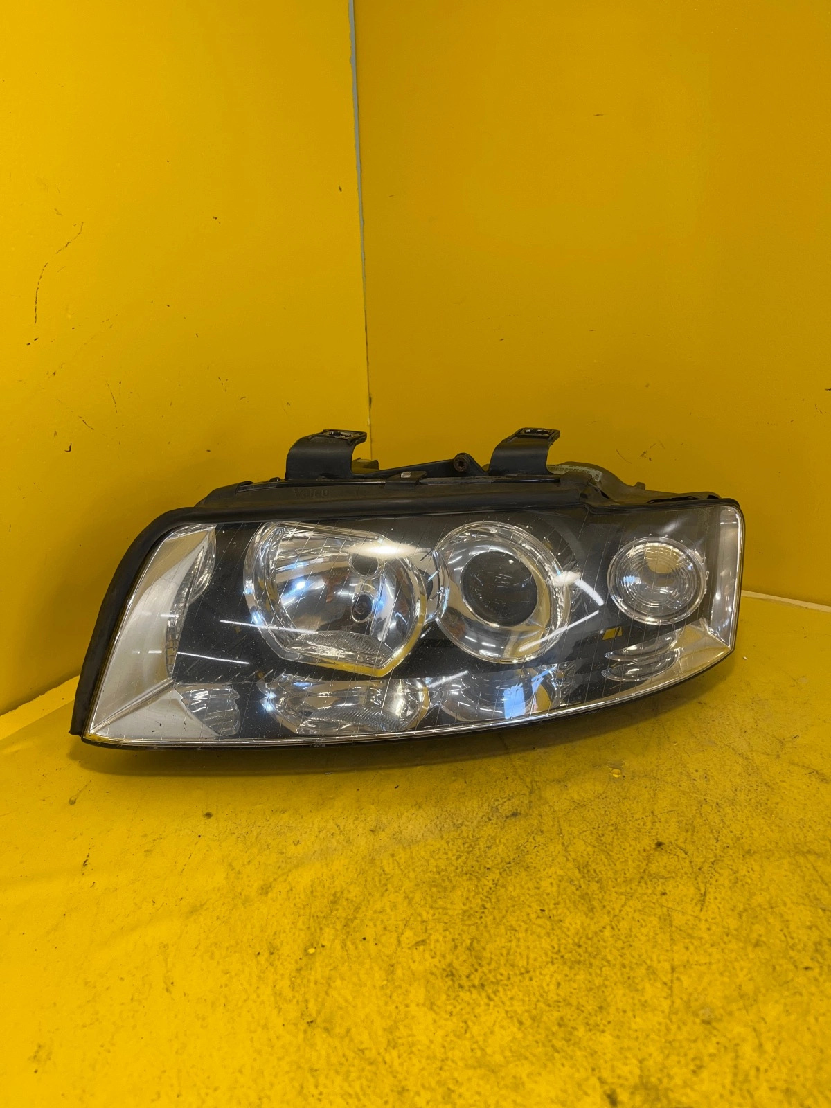 Far stânga Xenon 2004-2008 OEM 2004-2008