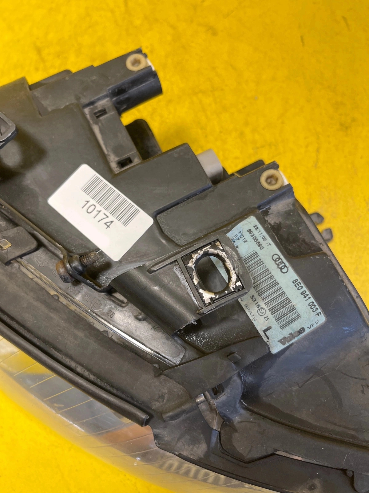 Far stânga Xenon 2004-2008 OEM 2004-2008 - Image 3
